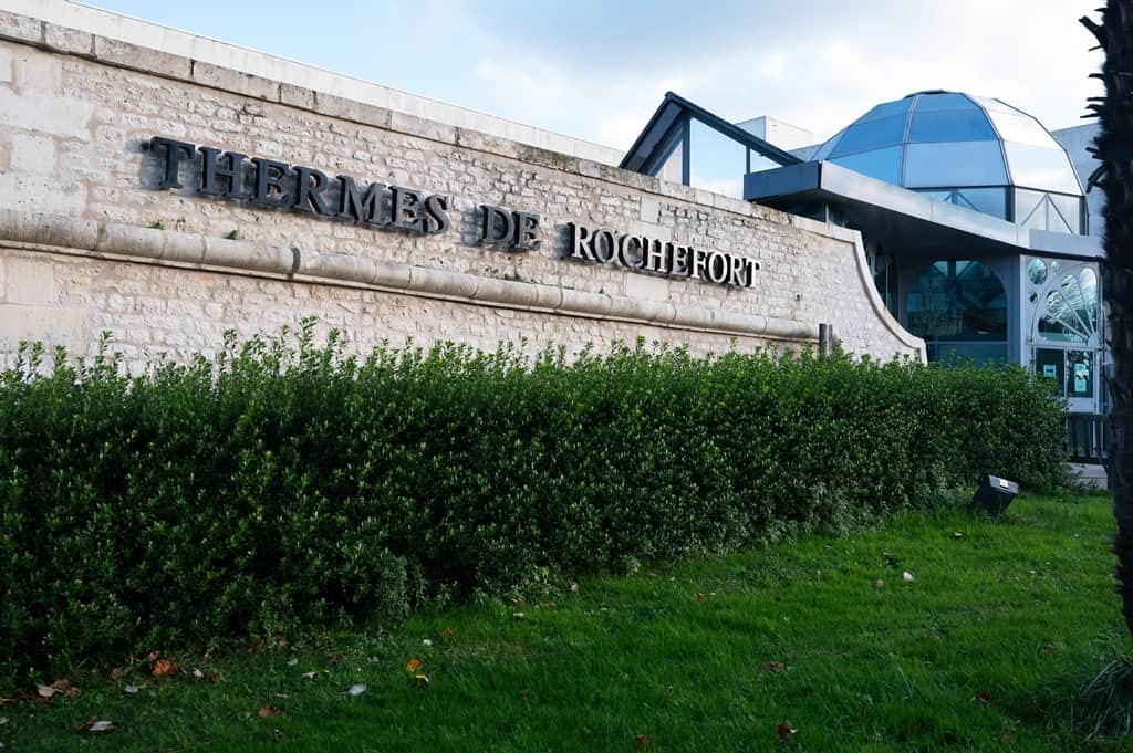 <p>
	Thermes de Rochefort</p>
