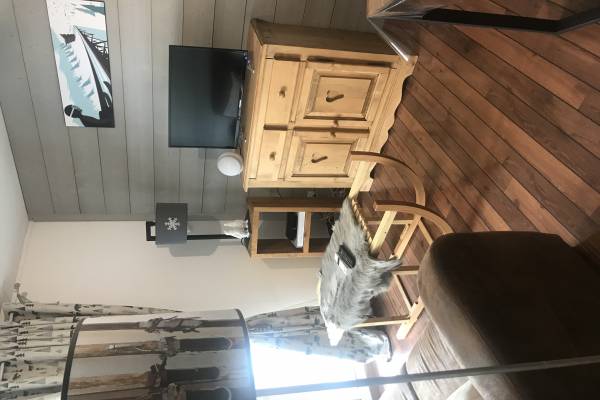 Photo APPARTEMENT CENTRE VILLE AVEC DRAPS SERVIETTES PARKING ET WIFI COMPRIS