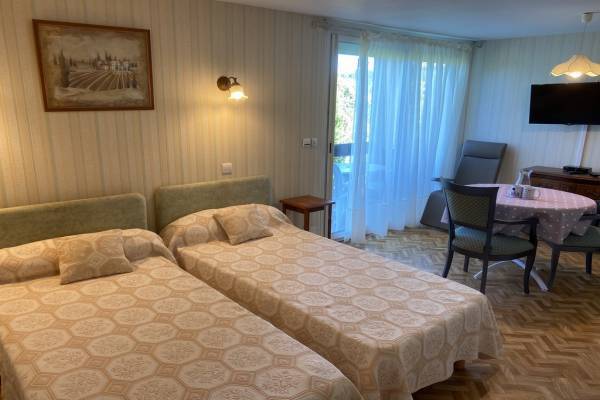 Photo Studio*** N°1M à 400 mètres des thermes de Barbotan pour 2 personnes avec terrasse et parking