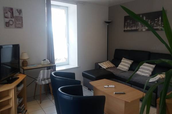 Photo Appartement avec 2 chambres à 50 mètres des thermes de Bains les Bains - Ca