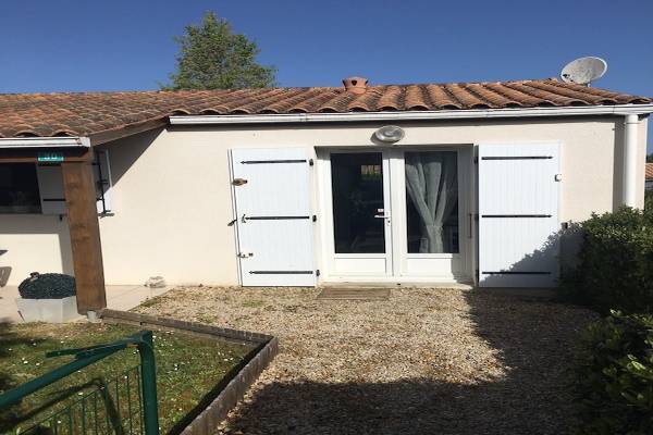 Photo Maisonnette à 1 km des thermes de Jonzac - 30