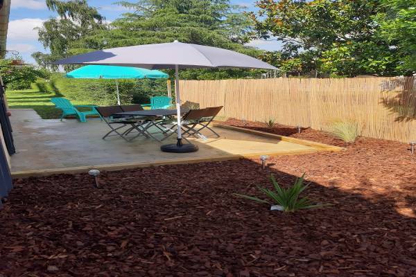Photo Gite de 42 m2 de plain pied avec terrasse et parking Jonzac