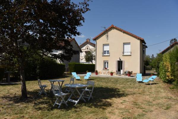 Photo Studio à 1 km du centre thermal d'Evaux Les Bains pour 2 personnes