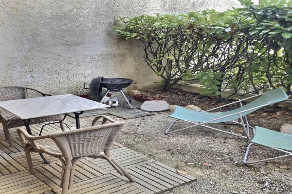 Photo Studio avec jardin proche des thermes de Gréoux-Les-Bains