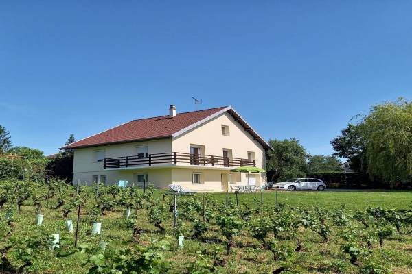 Photo Gite avec 4 chambres à 6 km des thermes de Lons-le-Saunier