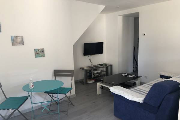 Photo Appartement en rez-de-chaussée de 2 pièces avec terrasse proche des thermes de Cransac