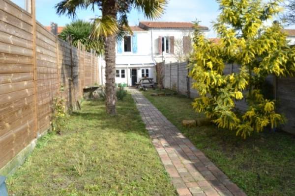 Photo Maison à Rochefort avec 2 chambres et jardin