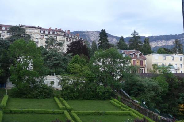 Photo Location curistes Aix les Bains avec balcon et parking - Château Durieux - 550 mètres des thermes