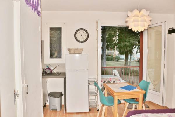 Photo Studio 2 ⭐️ proche des thermes d'Amélie les Bains avec balcon et lit en 160