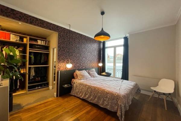 Photo Bel appartement avec 2 chambres proche des thermes de Vichy dans un ancien hôtel 