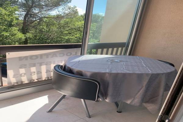 Photo Appartement 30 m2 + balcon à 10 min des thermes de Gréoux-les-Bains