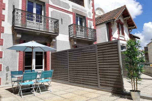 Photo  Appartement T2 3* de 32 m² avec Terrasse Châtel-Guyon - Chez Suzanne -