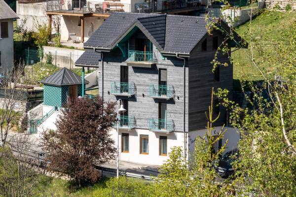 Photo Charmant Duplex 88 m2 exposé plein sud à Brides les Bains avec 3 chambres