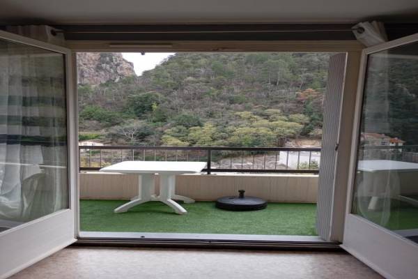 Photo Studio dans la résidence des thermes au 2ème étage avec balcon - Amélie les Bains