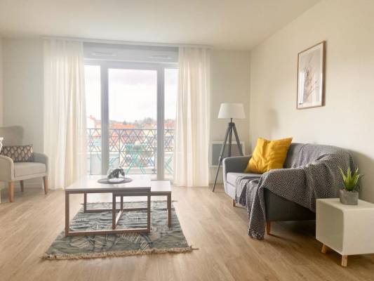 Photo A côté des thermes de Châtel-Guyon - appartement avec une chambre séparée -311-