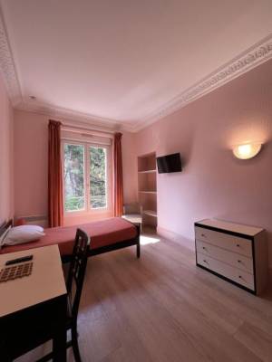 Photo Studio pour 1 personne en face des thermes de Bagnoles-de-l'Orne - Arg