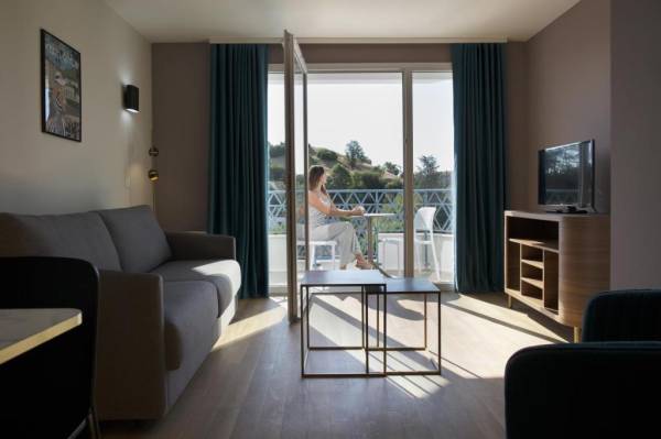 Photo Appartement T2 avec deux lits jumeaux accolé aux thermes de Châtel-Guyon - CO
