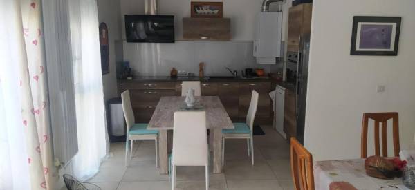 Photo APPARTEMENT A SETE  AVEC 2 CHAMBRES + PARKING COUVERT