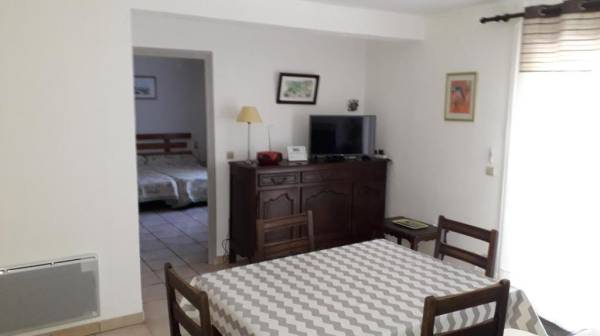 Photo Appartement de 50 m² à Vernet les Bains en rez-de-jardin avec terrasse