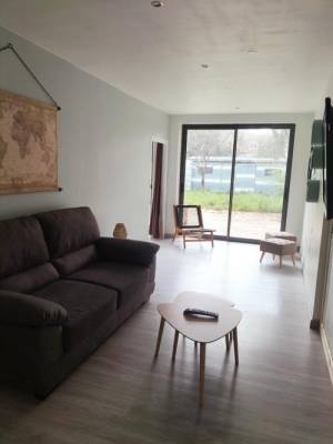 Photo Grand appartement à 800 mètres des thermes de Rochefort en rez-de-chaussée avec terrasse et ...