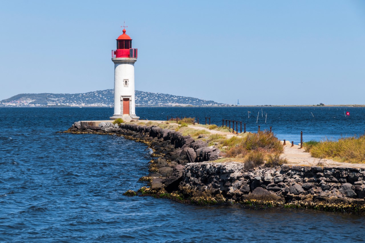 Phare sur l'étang de Thau